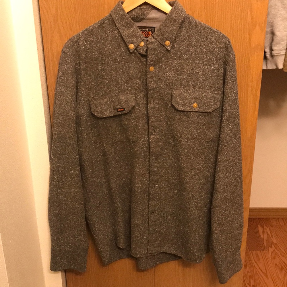 Volcom neppy cotton blend button up